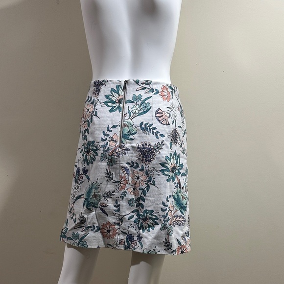 Loft Size 6 Floral Print Women's Skirt - Picture 2 of 4